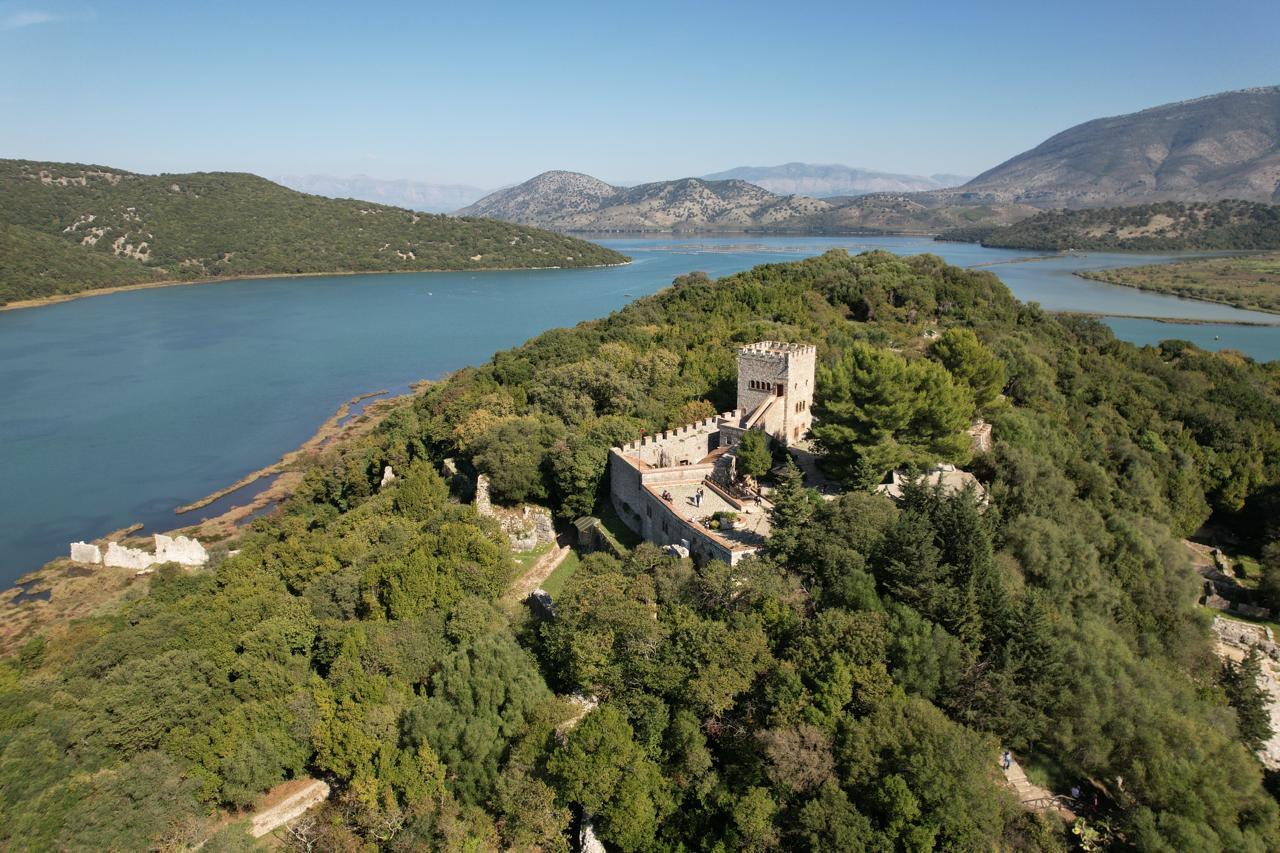 Himara